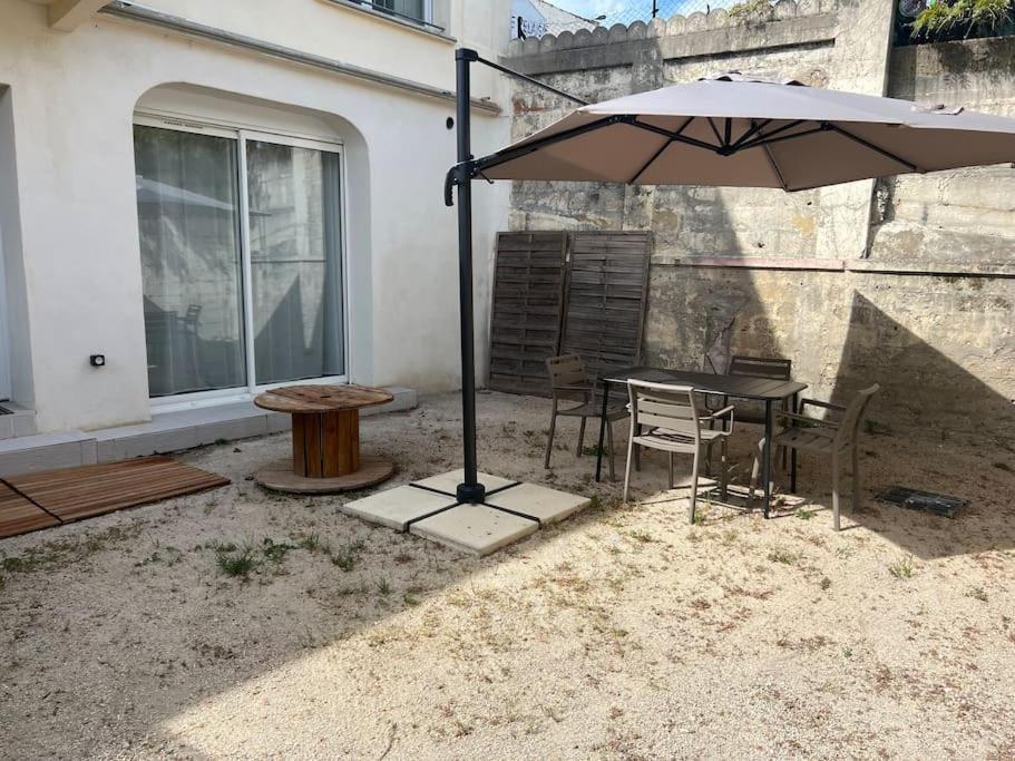 La Glycine - Parking Gratuit - Ac Clim - Cour Prive - Apartment วิลเนิฟ-เลส์-อาวิญง ภายนอก รูปภาพ